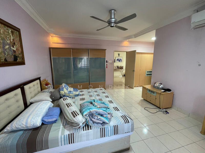 Rumah Teres 2.5 Tingkat untuk Dijual di Taman Megah Kepong (Kepong) - Desmond Kok - Bedroom - PropertyGuru.com.my