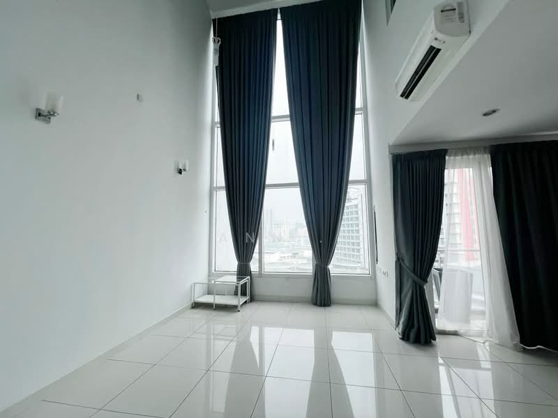 V Residence 3 @ Sunway Velocity untuk Untuk Dijual - RM 1,650,000, Mac 2026 - Living Room - PropertyGuru.com.my
