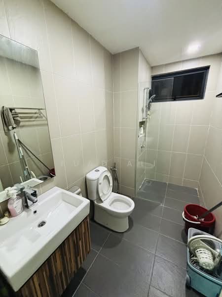 Condominium for Rent at Cristal Serin Residence - Fuad Ali - Bathroom - PropertyGuru.com.my