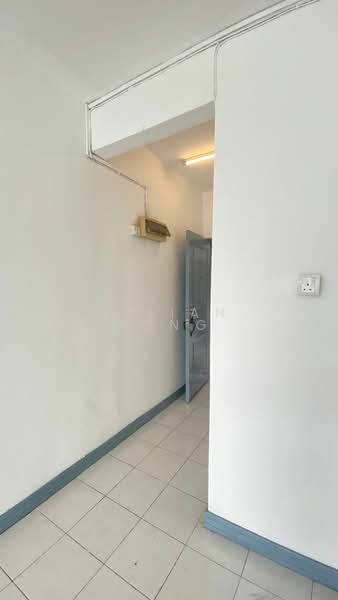 Pangsapuri untuk Disewa di SD Apartments - Julian Tong - Entrance - PropertyGuru.com.my