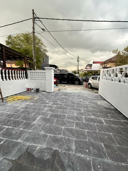 2-storey Terraced House for Sale in Taman Puchong Indah (Puchong) - Joey Wong - Exterior - PropertyGuru.com.my