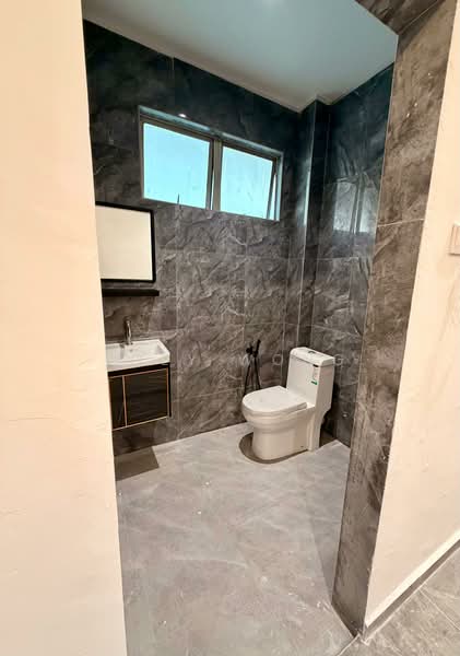 2-storey Terraced House for Sale in Taman Puchong Indah (Puchong) - Joey Wong - Bathroom - PropertyGuru.com.my