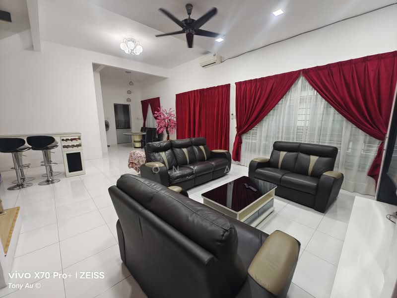 Cluster House for Sale in Ipoh (Perak) - Tony Au - Living Room - PropertyGuru.com.my