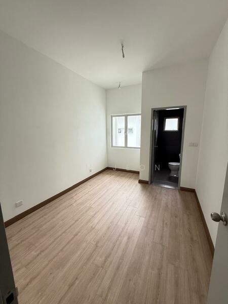 Untuk Dijual - Kota Bayuemas