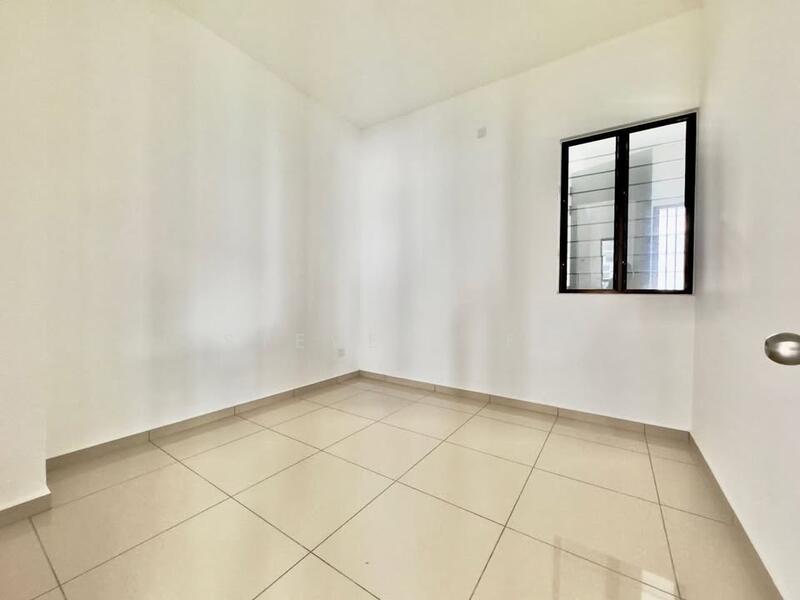 Rumah Kluster untuk Dijual di Seksyen U13 (Setia Alam) - Steven Tey - Bedroom - PropertyGuru.com.my