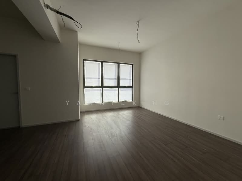 3-storey Terraced House for Sale in Seri Kembangan (Selangor) - Yannick Ng - Living Room - PropertyGuru.com.my