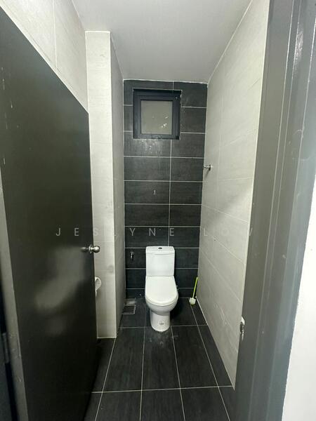SImilar Bathroom