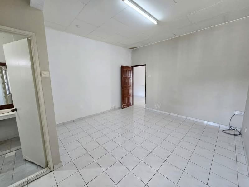 2-storey Terraced House for Sale in Kepong (Kuala Lumpur) - Kiing TW - Living Room - PropertyGuru.com.my
