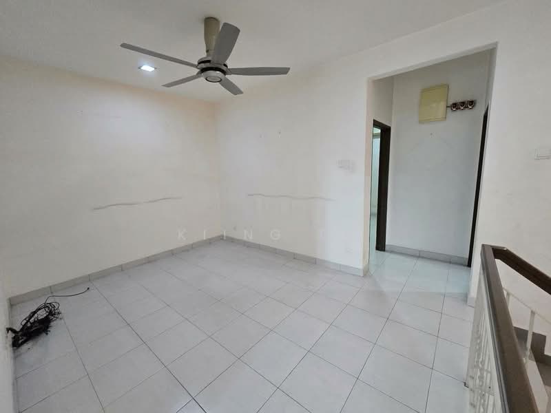 Terraced House for Sale in Taman Seri Bukit Segambut (Batu) - Kiing TW - Interior - PropertyGuru.com.my
