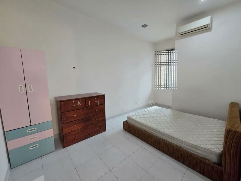Terraced House for Sale in Taman Seri Bukit Segambut (Batu) - Kiing TW - Bedroom - PropertyGuru.com.my