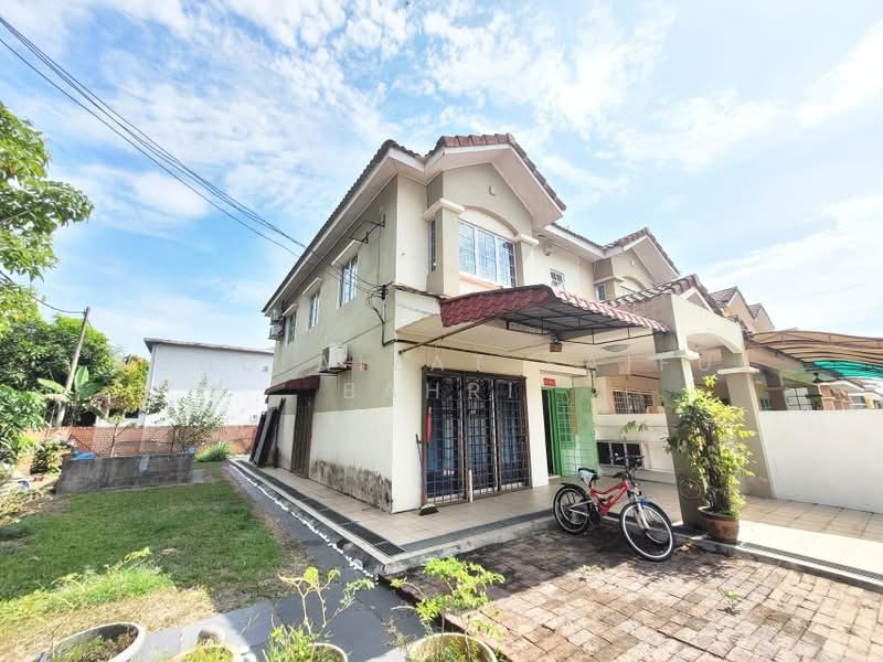 Rumah Teres 2 Tingkat untuk Dijual di Taman Putra Prima (Puchong) - Mohd Aizat Saiful Bahri - Exterior - PropertyGuru.com.my