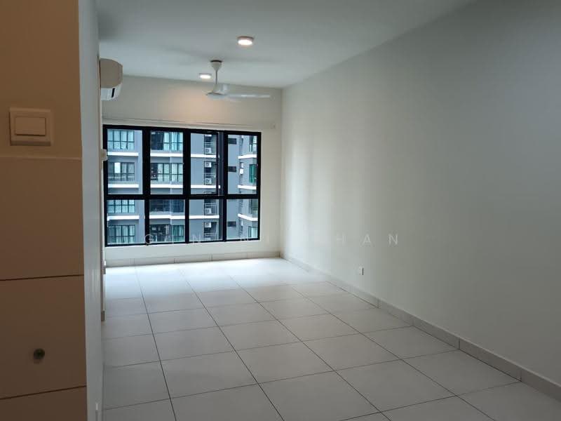 Kediaman Servis untuk Disewa di Majestic Maxim - Gin Ni Chan - Living Room - PropertyGuru.com.my