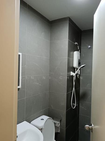 Kediaman Servis untuk Disewa di Majestic Maxim - Gin Ni Chan - Bathroom - PropertyGuru.com.my