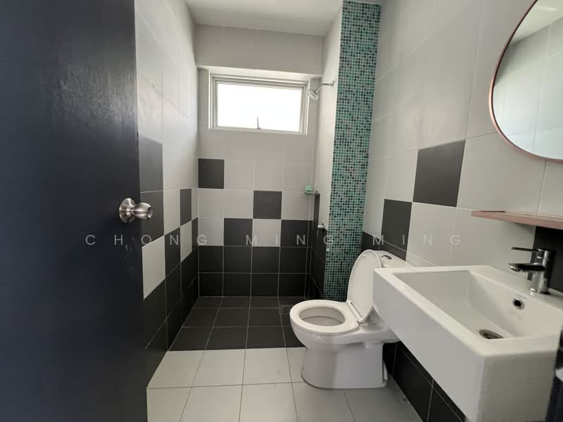 Rumah Teres 3-Tingkat untuk Dijual di Seremban 2 (Negeri Sembilan) - Chong Ming Ming - Bathroom - PropertyGuru.com.my