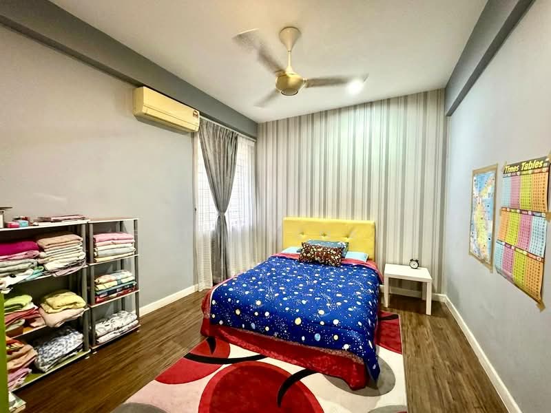 Condominium for Sale at Sri Lojing Condominiums - Fatin Ismail - Bedroom - PropertyGuru.com.my