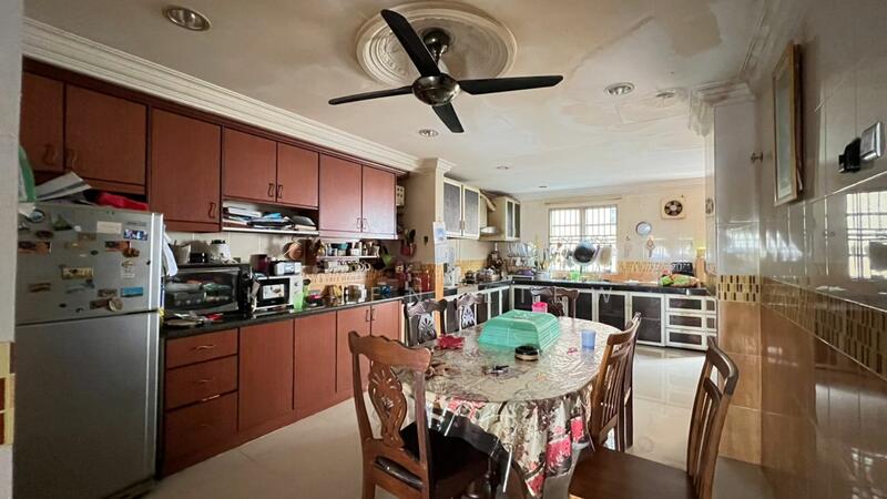 For Sale - Amerthyst 2 Emerald East