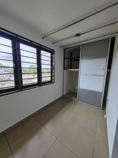 Semi-Detached House for Sale in Taman Muhibbah (Kluang) - Eric Lu - Bedroom - PropertyGuru.com.my