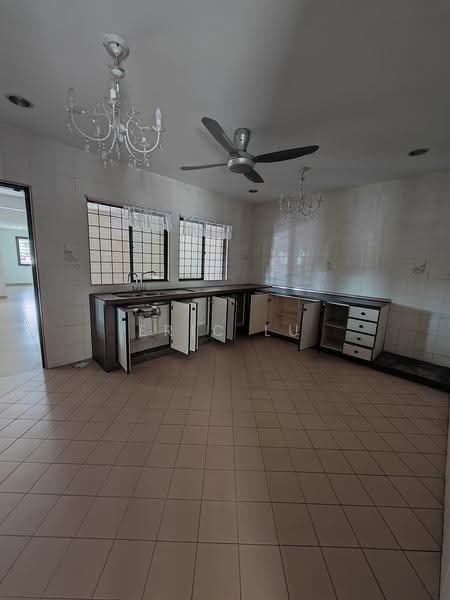Semi-Detached House for Sale in Taman Muhibbah (Kluang) - Eric Lu - Kitchen - PropertyGuru.com.my