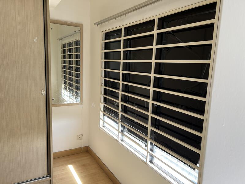 Service Residence for Sale at Serviced Residence @ Pelangi Damansara Sentral - Gary Lim - Bedroom - PropertyGuru.com.my