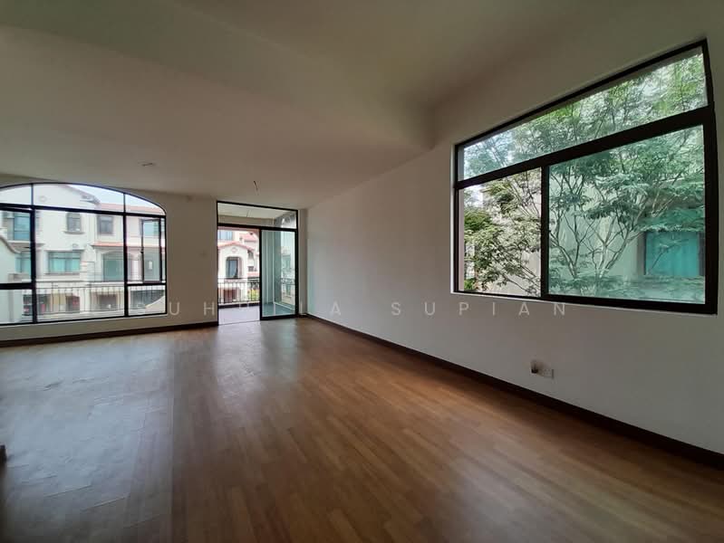 Rumah Teres 3-Tingkat untuk Dijual di Semenyih (Selangor) - Suhhila Supian - Living Room - PropertyGuru.com.my