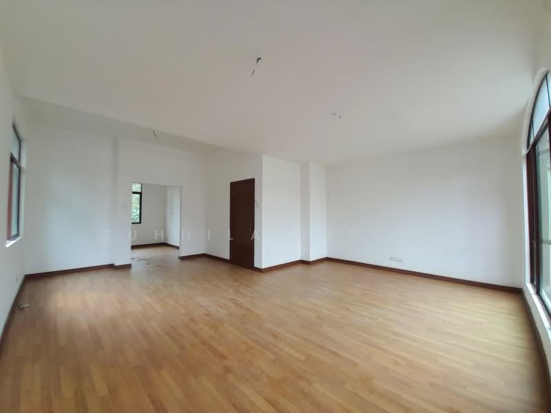 Rumah Teres 3-Tingkat untuk Dijual di Semenyih (Selangor) - Suhhila Supian - Living Room - PropertyGuru.com.my