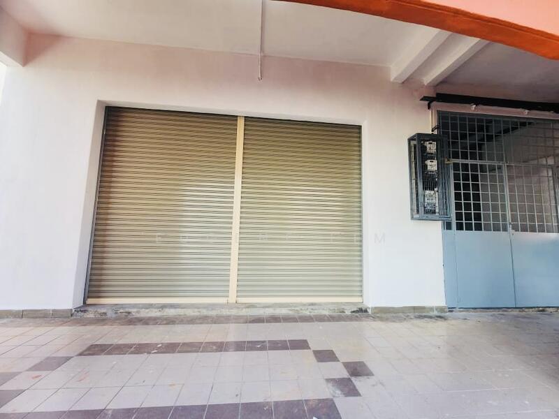 Kedai / Pejabat untuk Disewa di Semenyih (Selangor) - Eugene Lim - Exterior - PropertyGuru.com.my