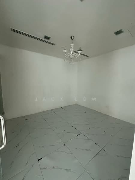 Service Residence for Sale at Serviced Residence @ Binjai 8 - Jack Low - Interior - PropertyGuru.com.my