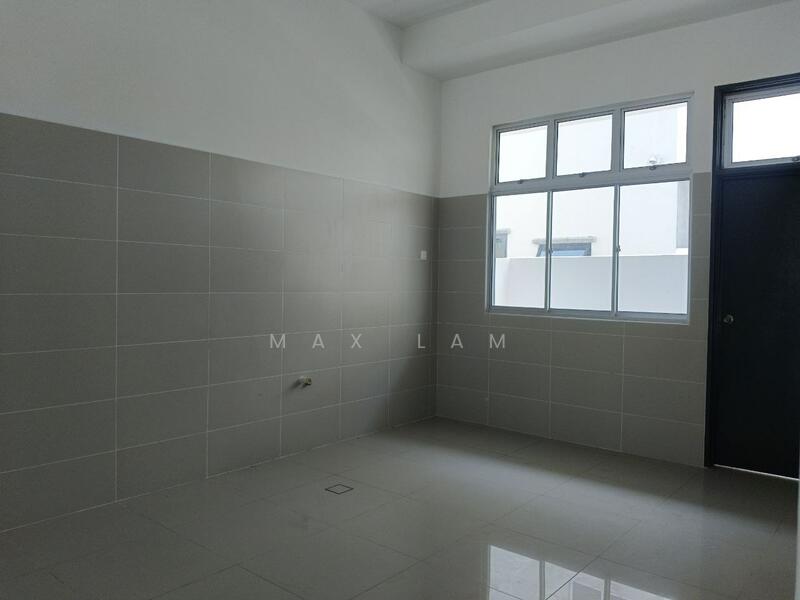 Untuk Dijual - BANDAR ALAM MASAI