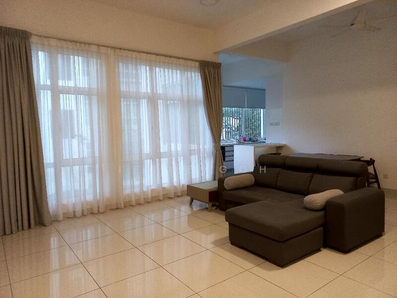 Kondominium untuk Disewa di Ferringhi Residence - Irene Goh - Living Room - PropertyGuru.com.my