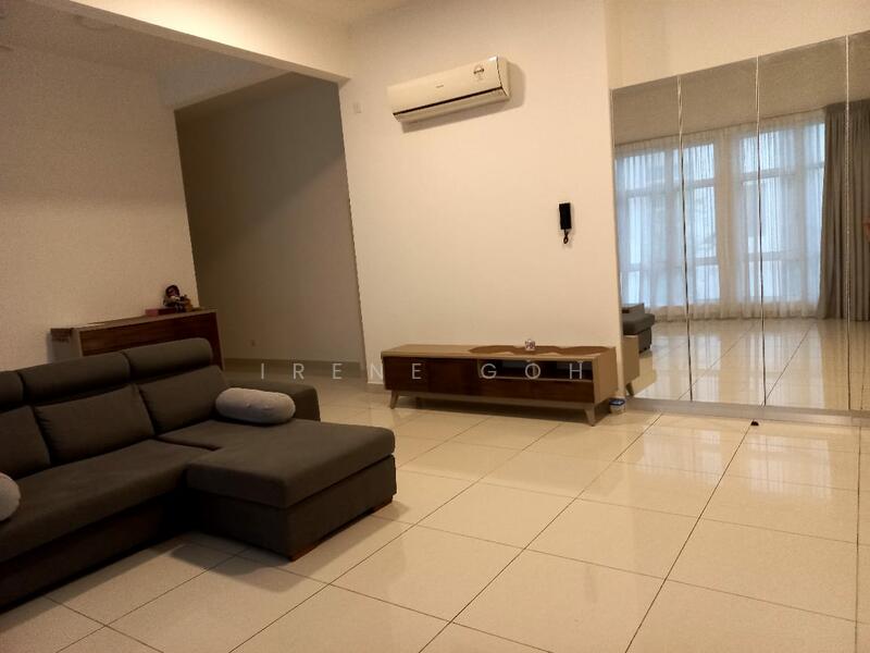 Kondominium untuk Disewa di Ferringhi Residence - Irene Goh - Living Room - PropertyGuru.com.my