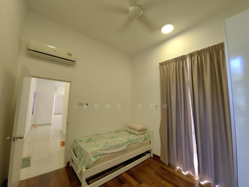 Kondominium untuk Disewa di Ferringhi Residence - Irene Goh - Bedroom - PropertyGuru.com.my