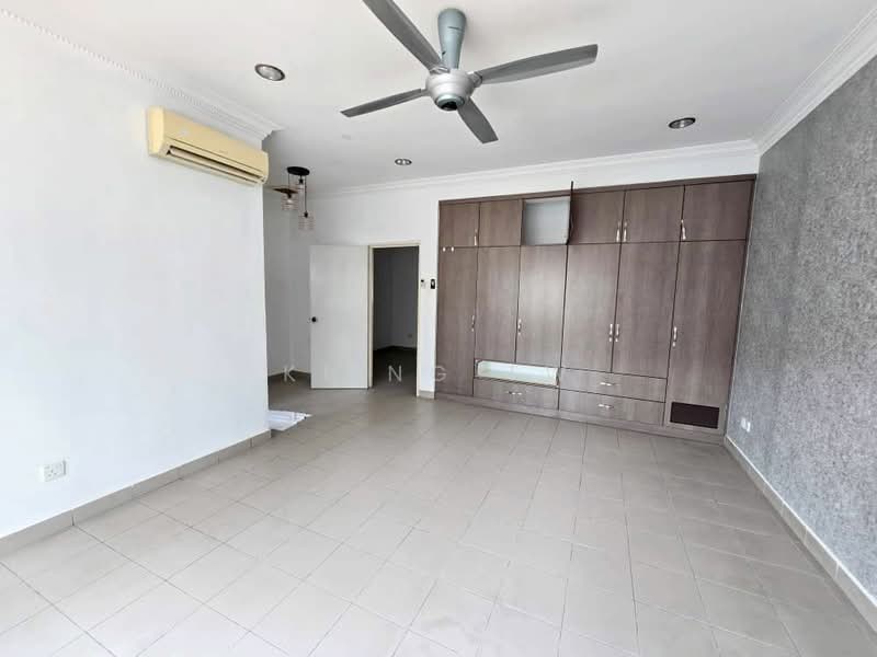 Rumah Teres 2 Tingkat untuk Dijual di Taman Megah Kepong (Kepong) - Kiing TW - Bedroom - PropertyGuru.com.my