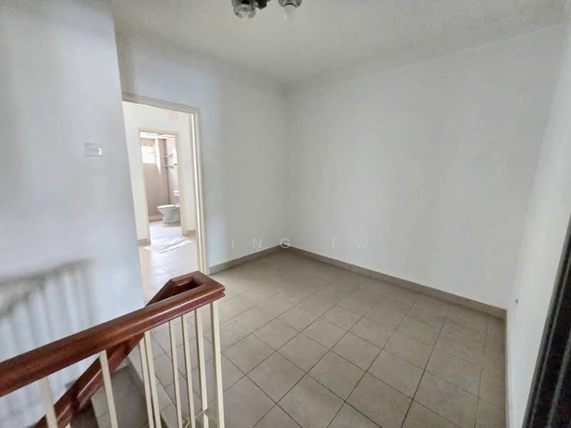 Rumah Teres 2 Tingkat untuk Dijual di Taman Megah Kepong (Kepong) - Kiing TW - Corridor - PropertyGuru.com.my
