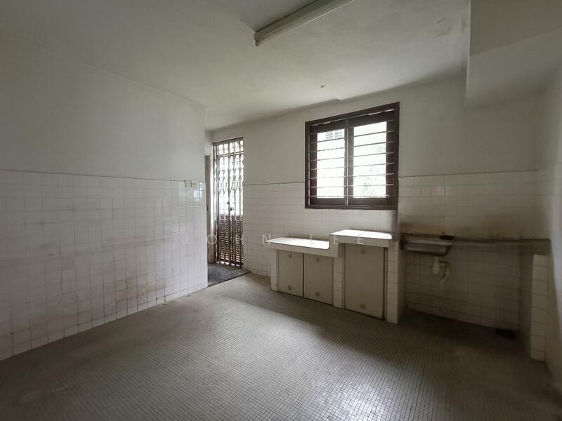 2-storey Terraced House for Sale in Taman Melawati (Ulu Kelang) - John Lee - Kitchen - PropertyGuru.com.my