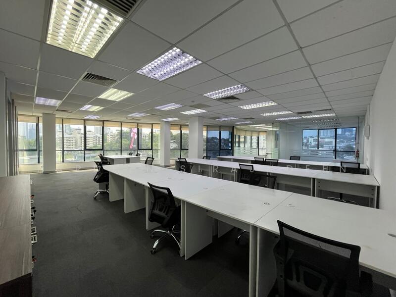 Office for Rent in Taman Bangsar (Bangsar) - Hardeen Sirajudeen - Office workstation  - PropertyGuru.com.my