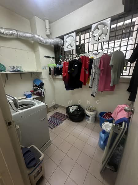 Kondominium untuk Dijual di Ken Damansara - Ava Wong - Balcony - PropertyGuru.com.my