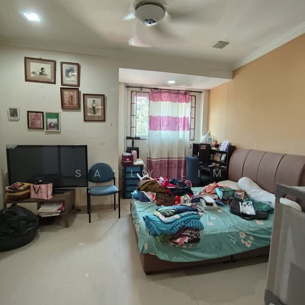 2-storey Terraced House for Sale in Bandar Putra Permai (Seri Kembangan) - Sally Lim - PropertyGuru.com.my