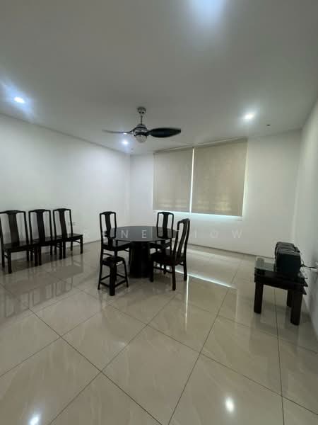 1-storey Terraced House for Sale in Setia Alam (Selangor) - Irene Tiow - Dining Room - PropertyGuru.com.my