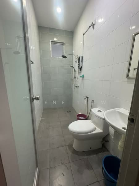 1-storey Terraced House for Sale in Setia Alam (Selangor) - Irene Tiow - Bathroom - PropertyGuru.com.my