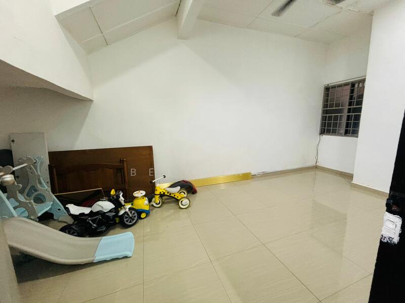 Untuk Dijual - Taman Kempas