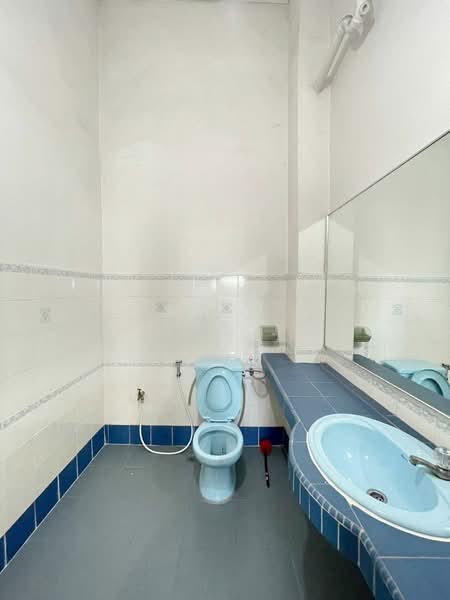 2-storey Terraced House for Sale in Kepong (Kuala Lumpur) - Kiing TW - Bathroom - PropertyGuru.com.my