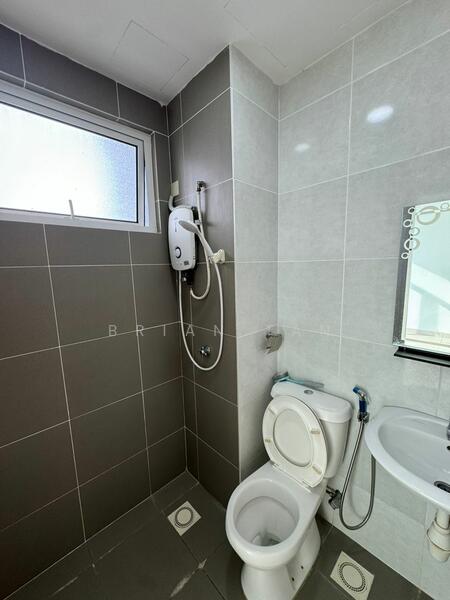 Untuk Disewa - Saville D'lake