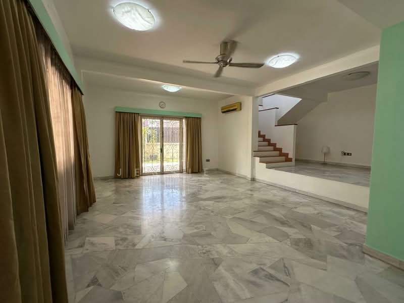 Rumah Teres 2 Tingkat untuk Dijual di Subang Jaya (Selangor) - Jessie Lee - Living Room - PropertyGuru.com.my