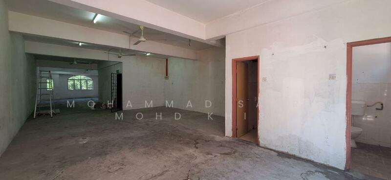 Shop for Rent in Bandar Baru Salak Tinggi (Sepang) - Mohammad Sabri Mohd Khir - Bathroom - PropertyGuru.com.my