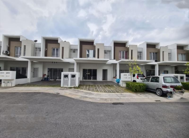 GreenCasa @ CyberSouth untuk Untuk Disewa - RM 1,500 /bulan, Mac 2026 - Exterior - PropertyGuru.com.my