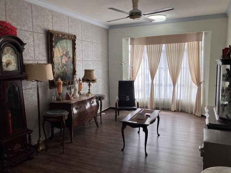 Kondominium untuk Dijual di Damaipuri - Nicholas Poh - Living Room - PropertyGuru.com.my