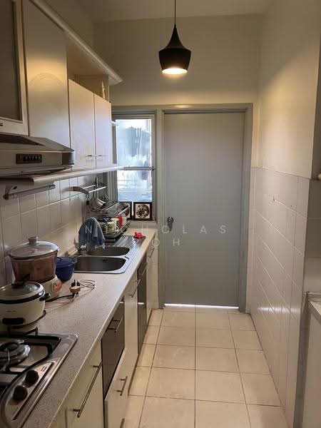 Kondominium untuk Dijual di Damaipuri - Nicholas Poh - Kitchen - PropertyGuru.com.my