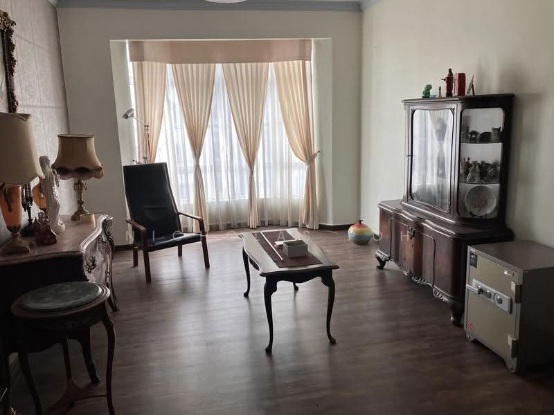 Kondominium untuk Dijual di Damaipuri - Nicholas Poh - Living Room - PropertyGuru.com.my
