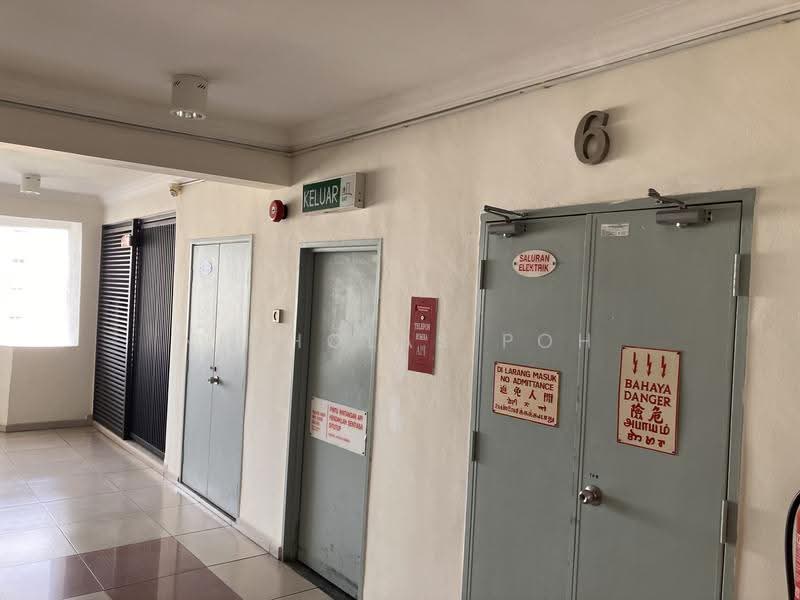 Kondominium untuk Dijual di Damaipuri - Nicholas Poh - Corridor - PropertyGuru.com.my