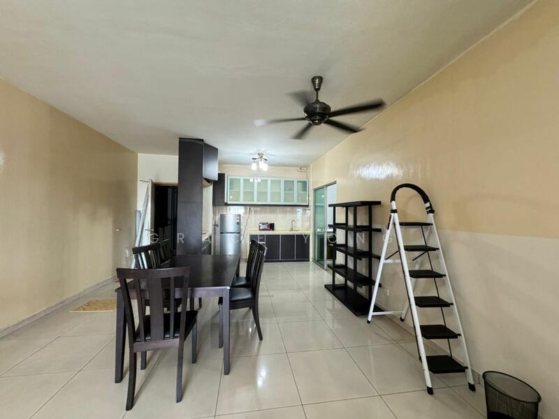 Dynasty Garden Condominium untuk Untuk Disewa - RM 2,000 /bulan, Feb 2026 - Kitchen - PropertyGuru.com.my